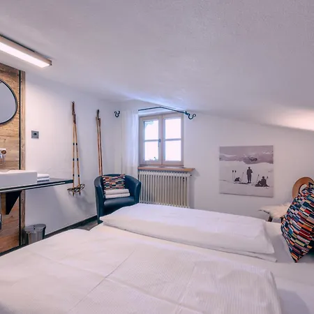 Haus Richard Falch *