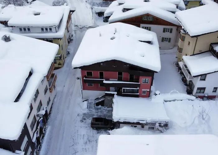 Chalet-Apartment Fuer 9 Bis 10 Personen Zentral & Ruhig 2 Min Zur Galzigbahn Sankt Anton
