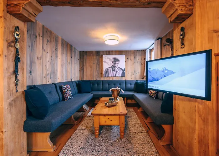 Chalet-Apartment Fuer 9 Bis 10 Personen Zentral & Ruhig 2 Min Zur Galzigbahn Sankt Anton Appartamento