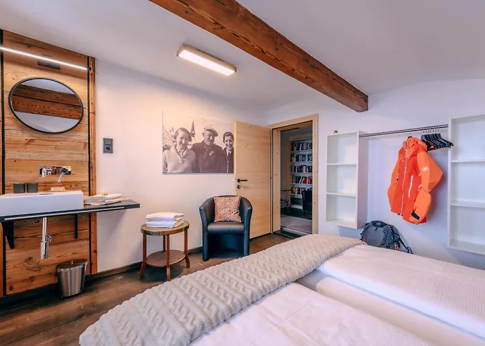 Appartamento Chalet-Apartment Fuer 9 Bis 10 Personen Zentral & Ruhig 2 Min Zur Galzigbahn Sankt Anton