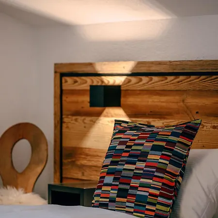 Haus Richard Falch *